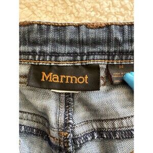 Marmot Jeans  Blue Denim Men’s Size 38/32 Y63979